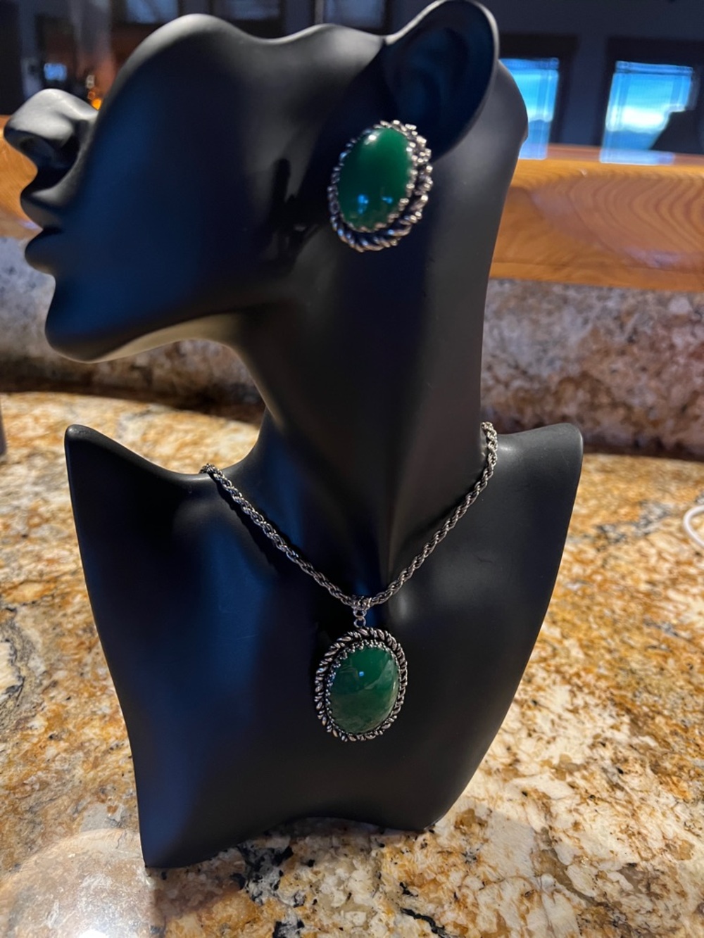Vintage Green Stone Pendant Necklace and Earrings Set